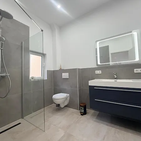 Appartement Xxl Luxus - 6 - Zentrum - Parkplatz - Mallibase